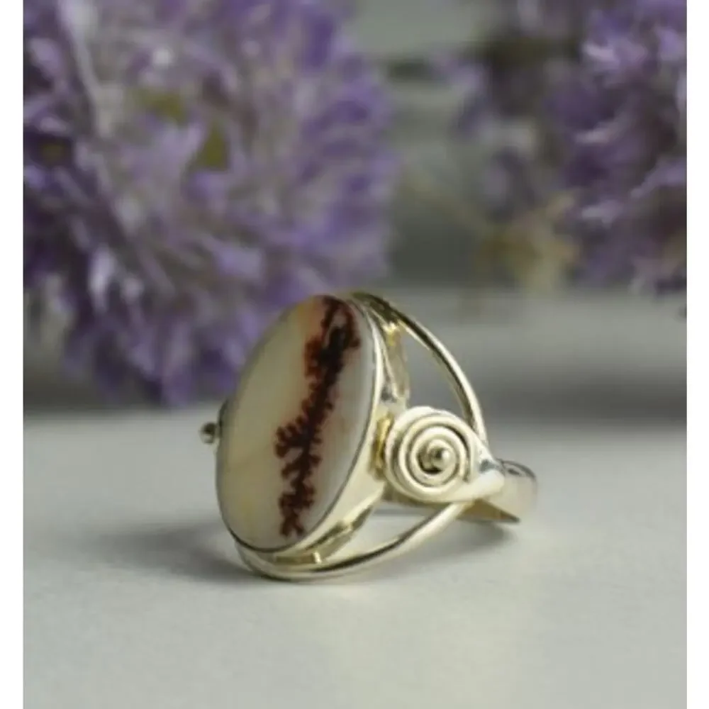 Vintage 925 Sterling Silver Moss Agate Ring Size 8